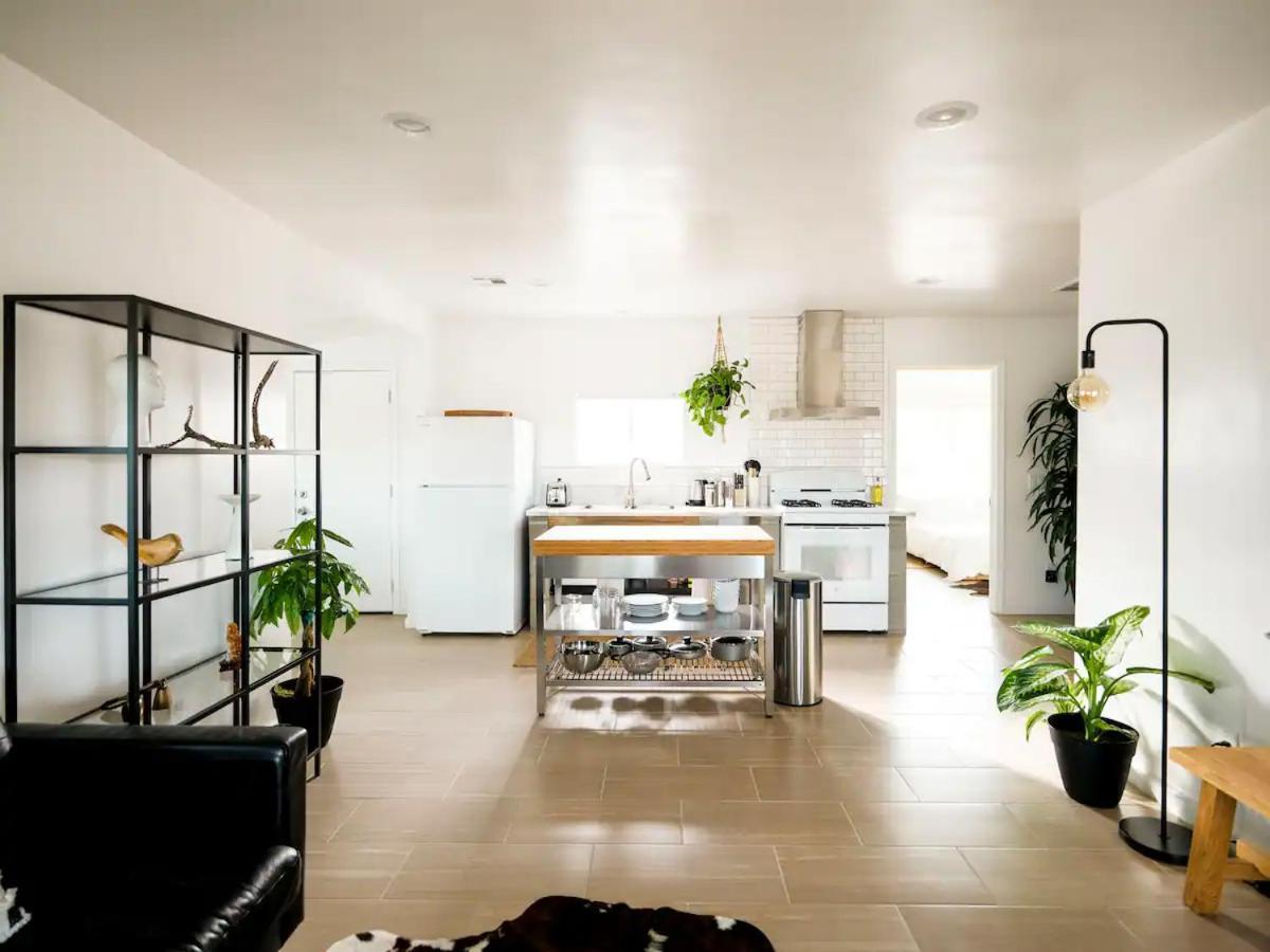 The Zen - Outdoor Shower, Gas Fireplace, Walkable To Shops & Restaurants Joshua Tree Zewnętrze zdjęcie