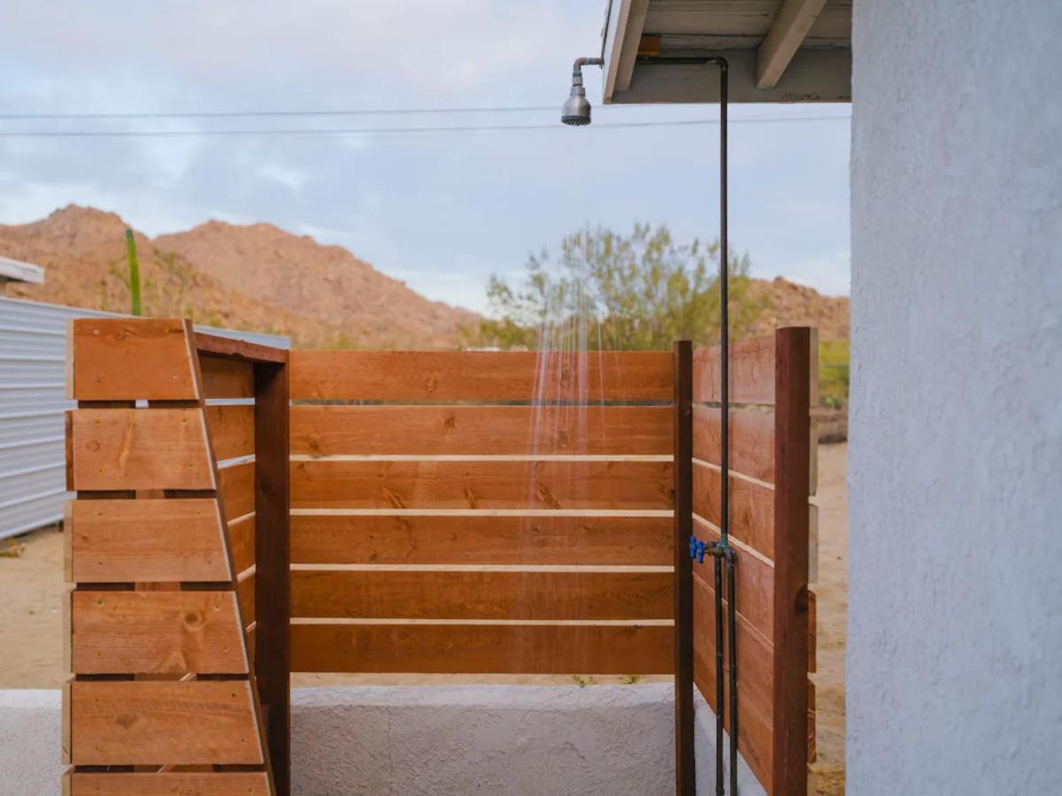 The Zen - Outdoor Shower, Gas Fireplace, Walkable To Shops & Restaurants Joshua Tree Zewnętrze zdjęcie