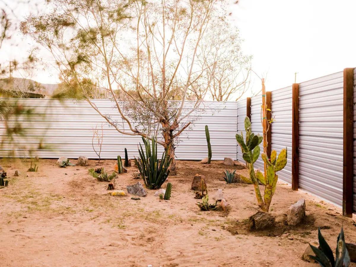 The Zen - Outdoor Shower, Gas Fireplace, Walkable To Shops & Restaurants Joshua Tree Zewnętrze zdjęcie