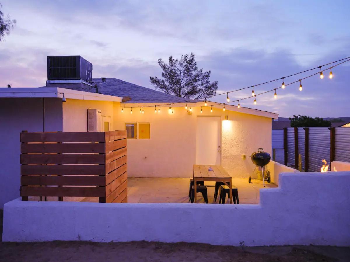 The Zen - Outdoor Shower, Gas Fireplace, Walkable To Shops & Restaurants Joshua Tree Zewnętrze zdjęcie