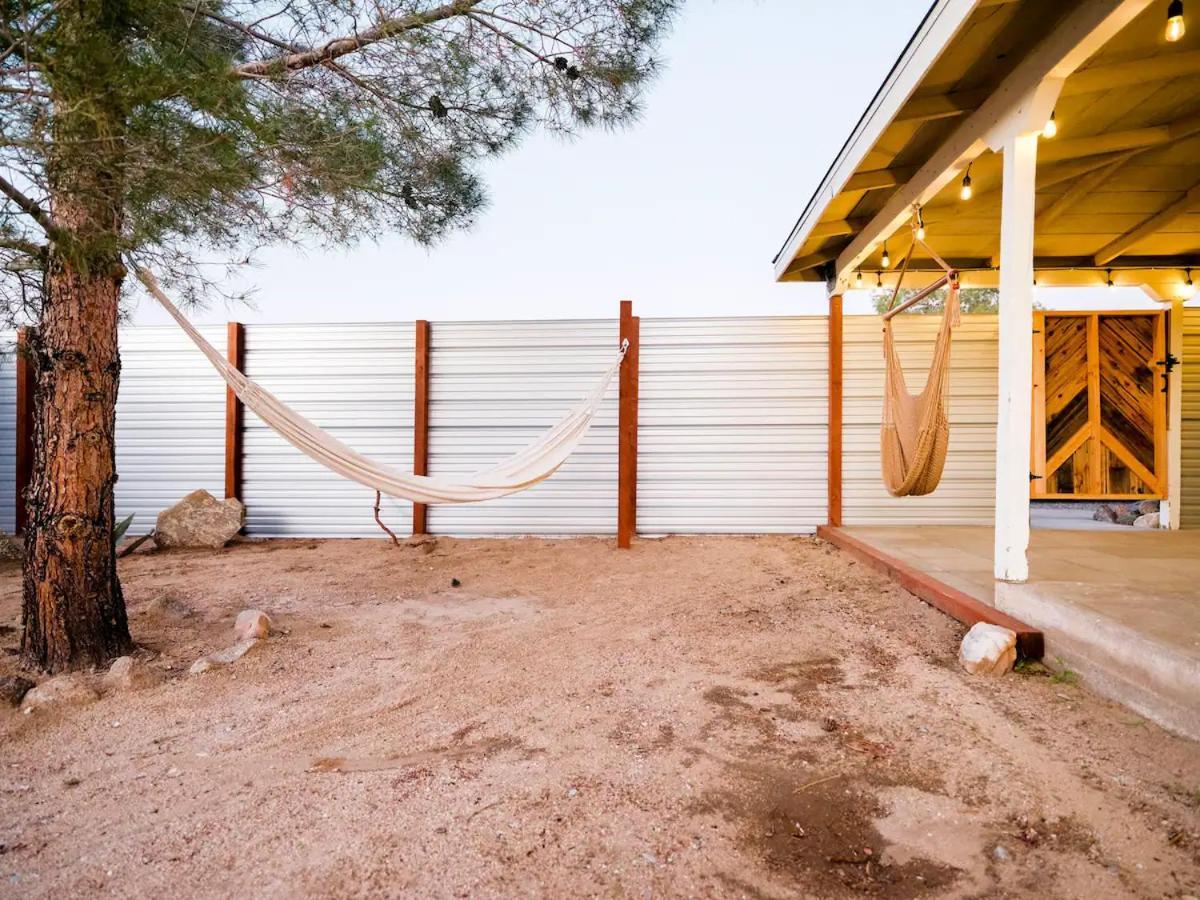The Zen - Outdoor Shower, Gas Fireplace, Walkable To Shops & Restaurants Joshua Tree Zewnętrze zdjęcie